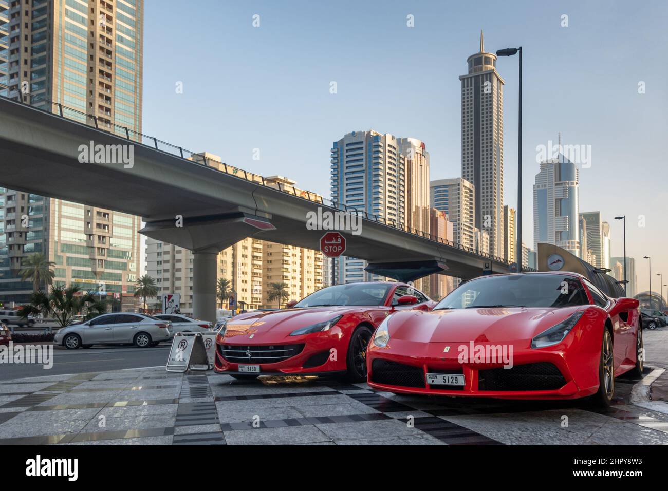 Discover Dubai with Ferrari Rental: Idea